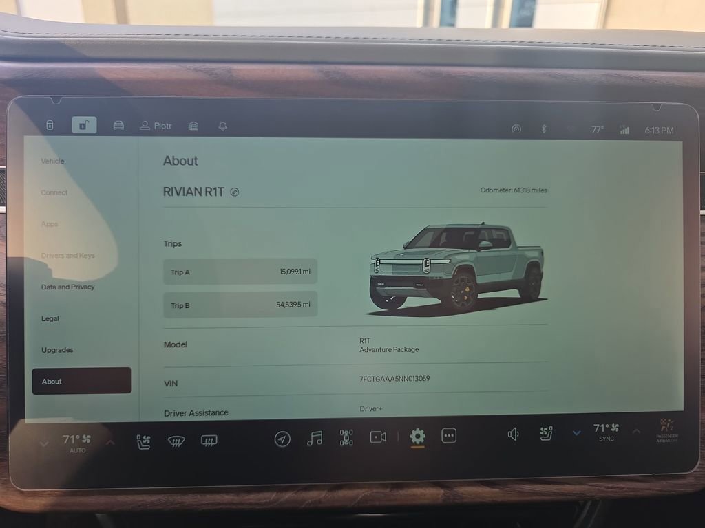 Used 2022 Rivian R1T Adventure image 33