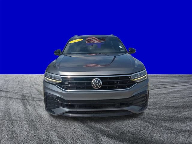 Used 2022 Volkswagen Tiguan SE R-Line FWD image 9
