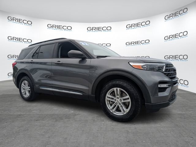 Certified 2022 Ford Explorer XLT w/ Equipment Group 202A
