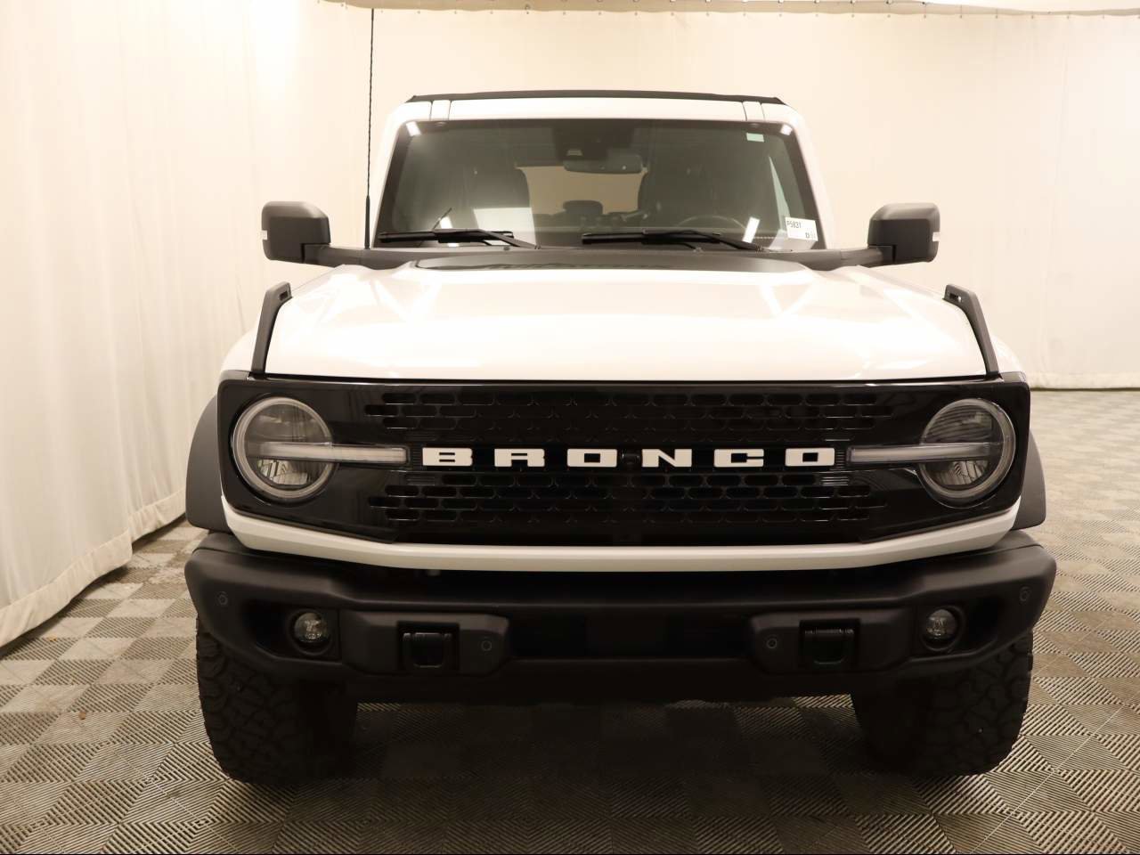 Certified 2023 Ford Bronco Wildtrak image 9