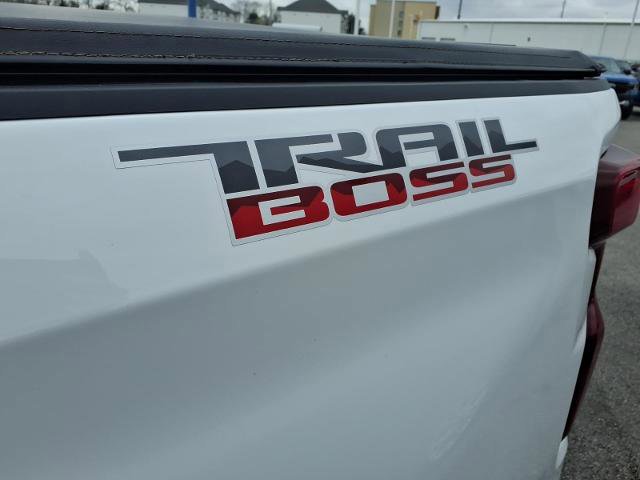 Used 2025 Chevrolet Silverado 1500 Custom Trail Boss image 20