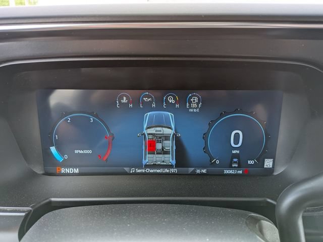 Certified 2024 Ford F350 Platinum w/ FX4 Off-Road Package AWD/4WD image 10