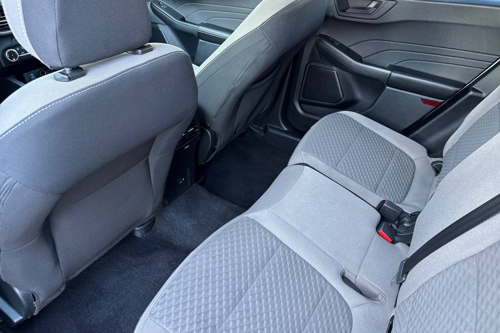 Certified 2022 Ford Escape SE FWD image 13
