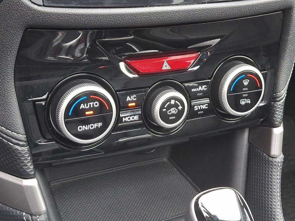 Used 2020 Subaru Forester Limited image 17