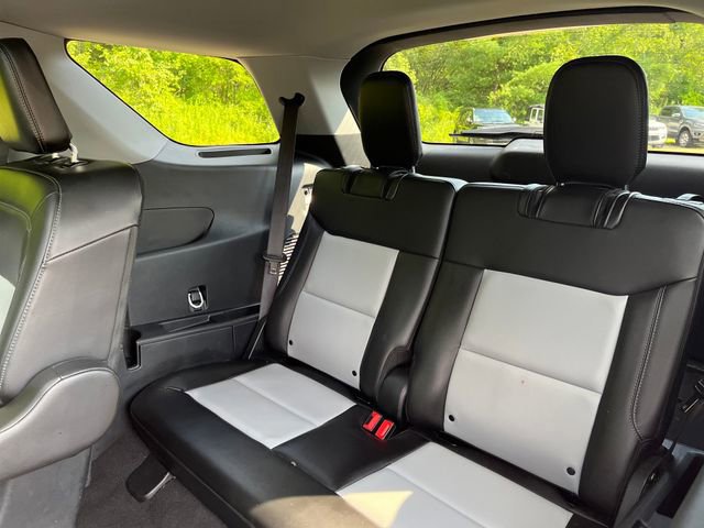 Certified 2023 Ford Explorer XLT w/ Equipment Group 202A image 17