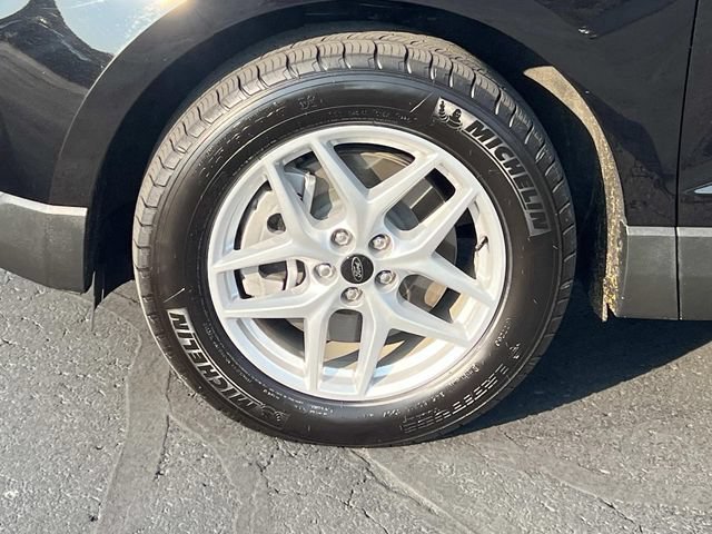 Certified 2024 Ford Edge SEL w/ Convenience Package AWD/4WD image 9