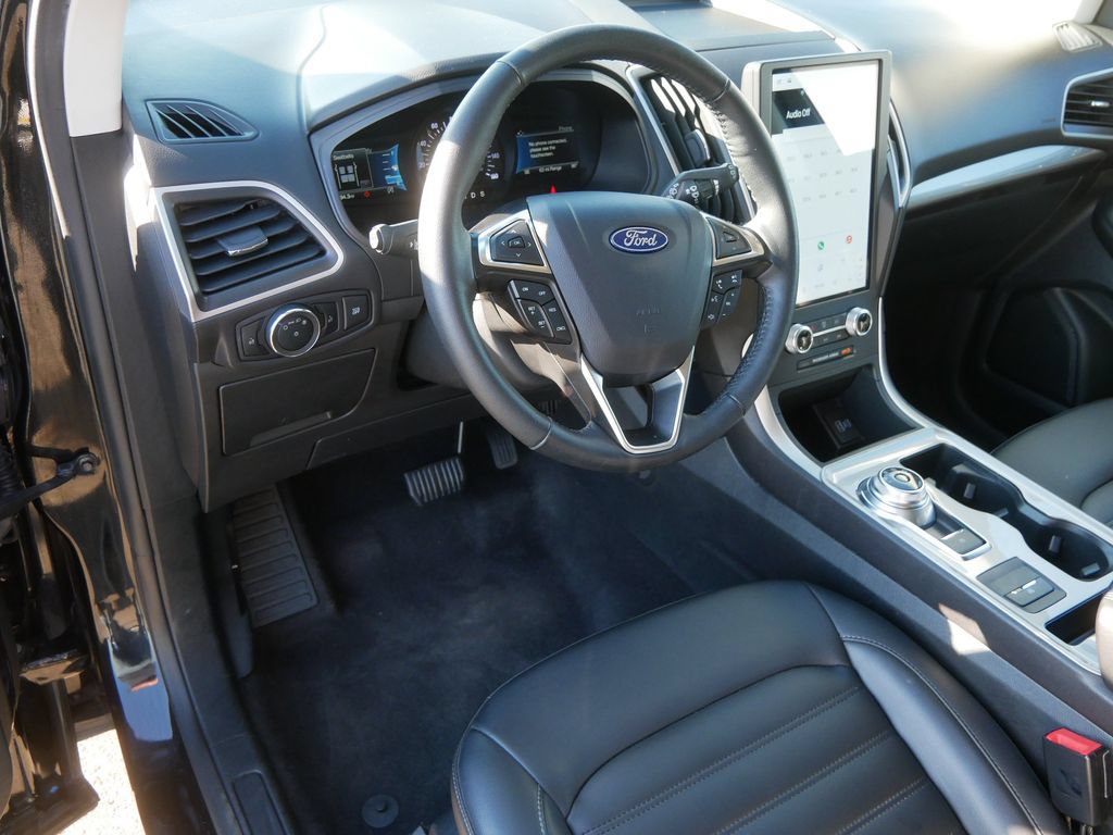 Certified 2024 Ford Edge SEL AWD/4WD image 11