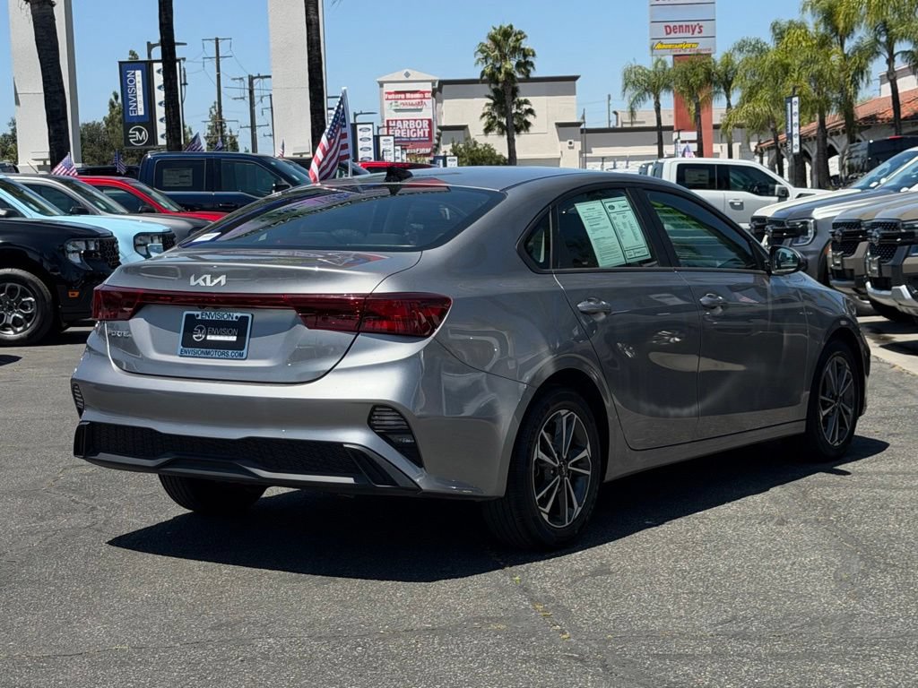 Used 2024 Kia Forte LXS FWD image 11