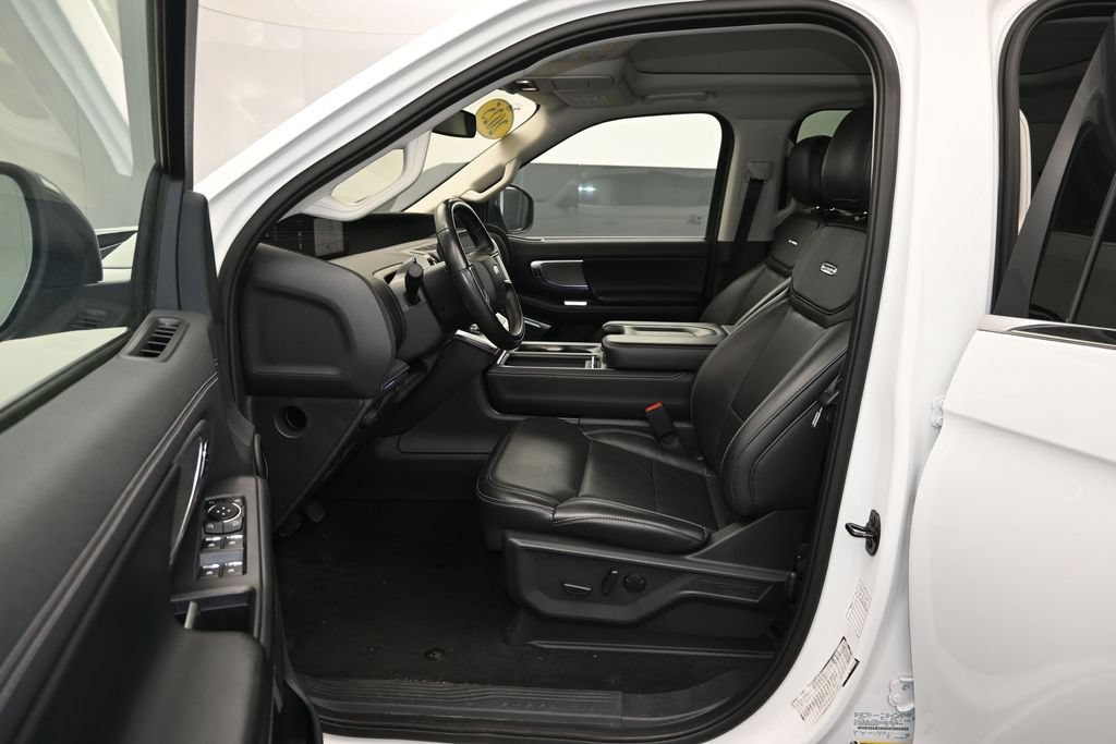 Certified 2025 Ford Expedition Max Platinum AWD/4WD image 13