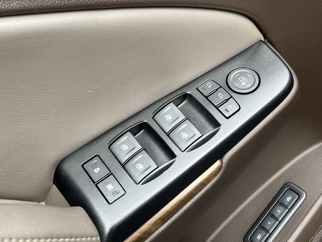 Used 2019 GMC Yukon XL Denali w/ Open Road Package AWD/4WD image 19