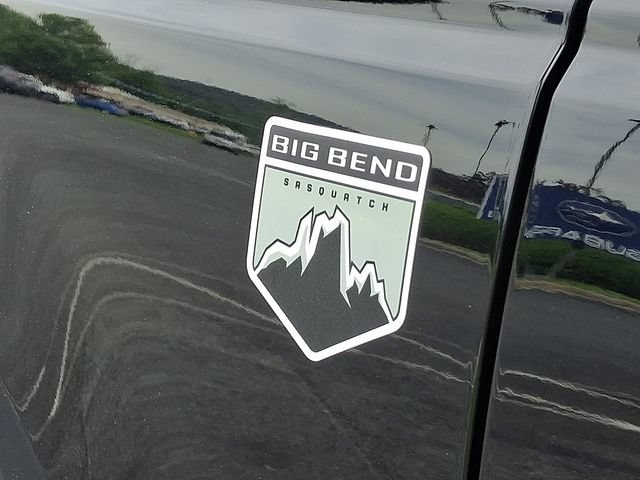 Certified 2023 Ford Bronco Big Bend w/ Sasquatch Package AWD/4WD image 33