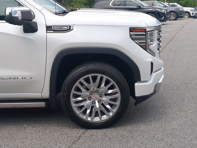 Used 2024 GMC Sierra 1500 Denali w/ Denali Reserve Package AWD/4WD image 11