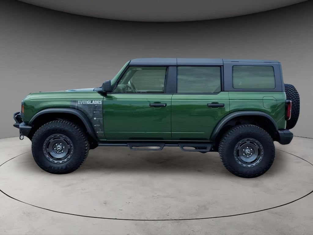 Certified 2024 Ford Bronco Everglades AWD/4WD image 2