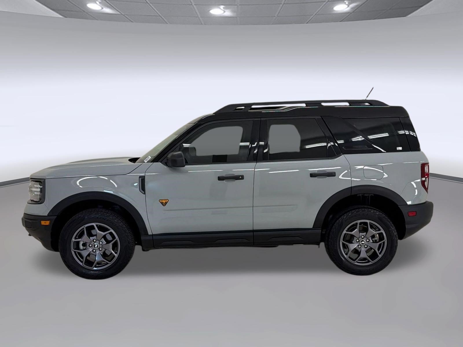 Certified 2023 Ford Bronco Sport Badlands AWD/4WD image 2
