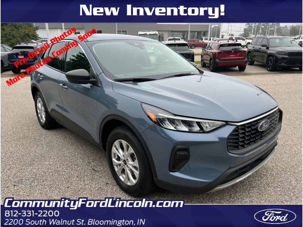 Certified 2024 Ford Escape Active AWD/4WD image 1