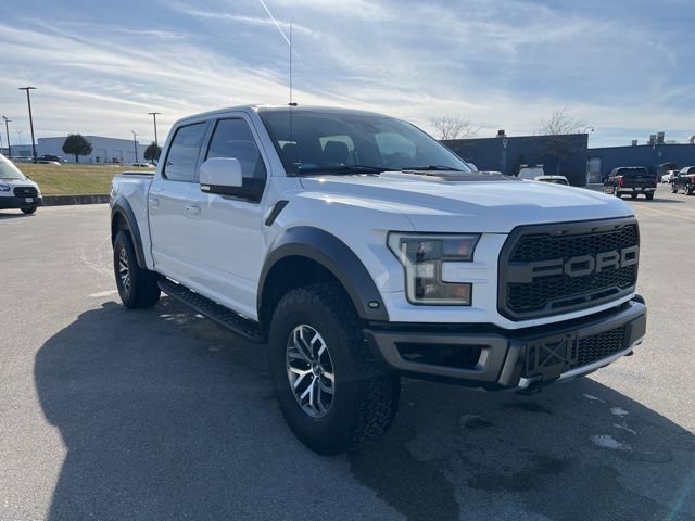 Certified 2017 Ford F150 Raptor w/ Equipment Group 802A Luxury image 8