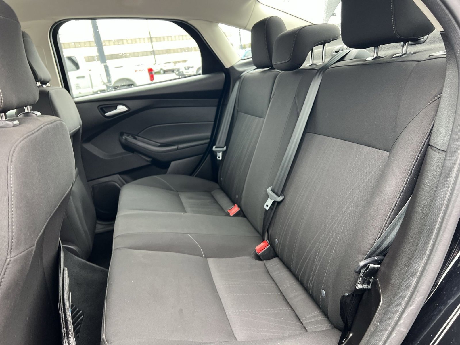 Certified 2018 Ford Focus SE image 22