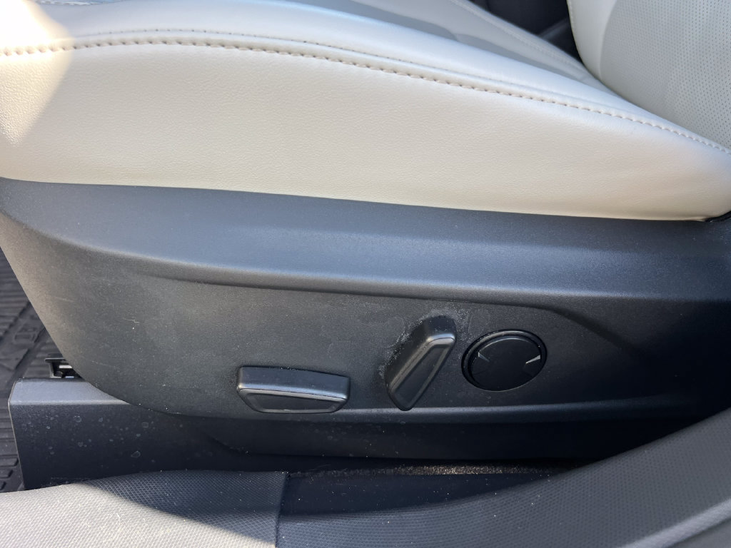 Certified 2025 Ford Mustang Mach-E Premium w/ Interior Protection Package AWD/4WD image 8