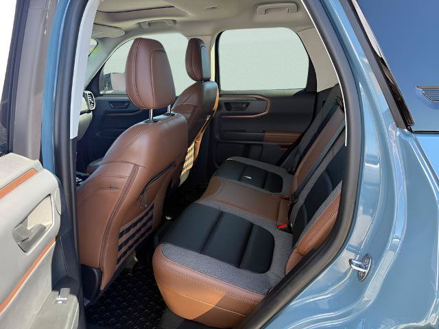Certified 2023 Ford Bronco Sport Outer Banks w/ Tech Package AWD/4WD image 5