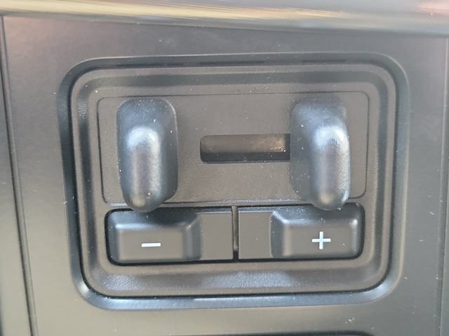 Certified 2022 Ford F150 Lariat w/ Trailer Tow Package AWD/4WD image 19