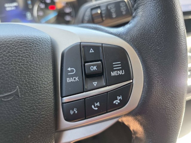 Certified 2023 Ford Explorer XLT w/ Equipment Group 202A RWD image 17