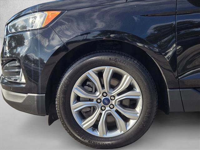 Certified 2022 Ford Edge Titanium AWD/4WD image 23