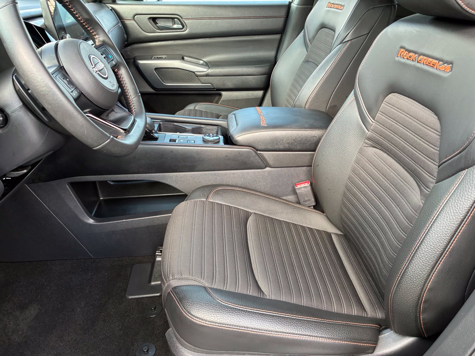 Used 2025 Nissan Pathfinder Rock Creek AWD/4WD image 13