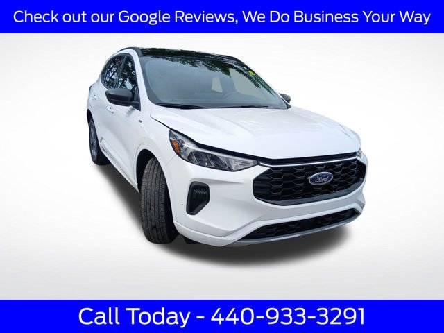 Certified 2023 Ford Escape ST-Line w/ Tech Pack #1 AWD/4WD image 14