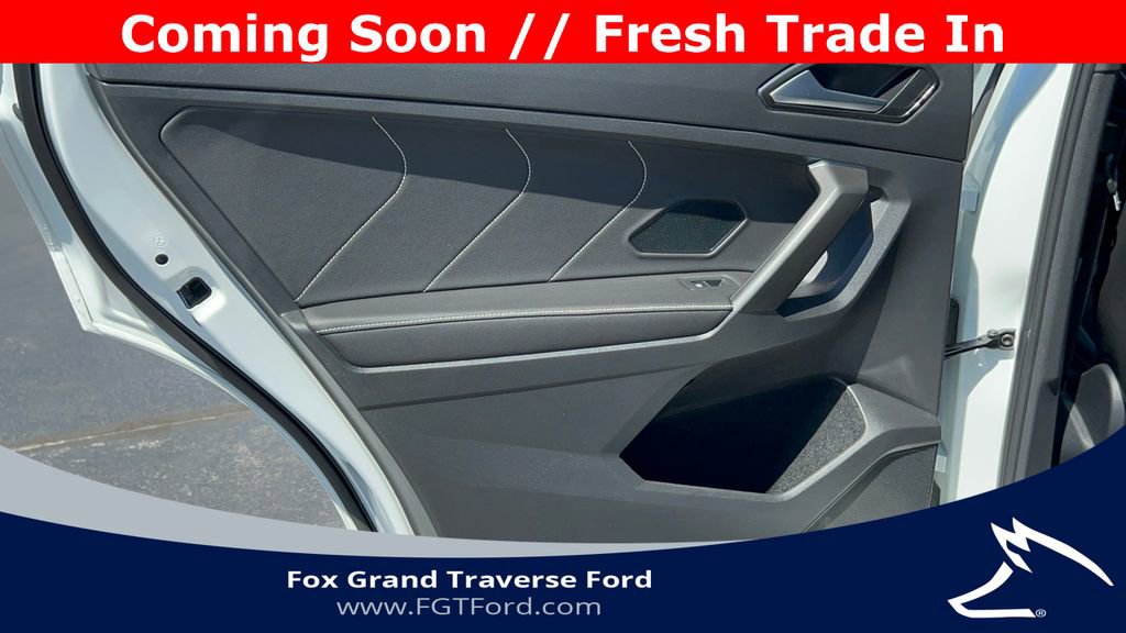Used 2022 Volkswagen Tiguan SEL R-Line AWD/4WD image 31