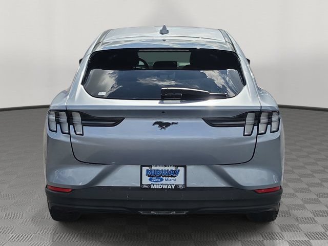 Certified 2022 Ford Mustang Mach-E Select w/ Comfort/Technology Package RWD image 5