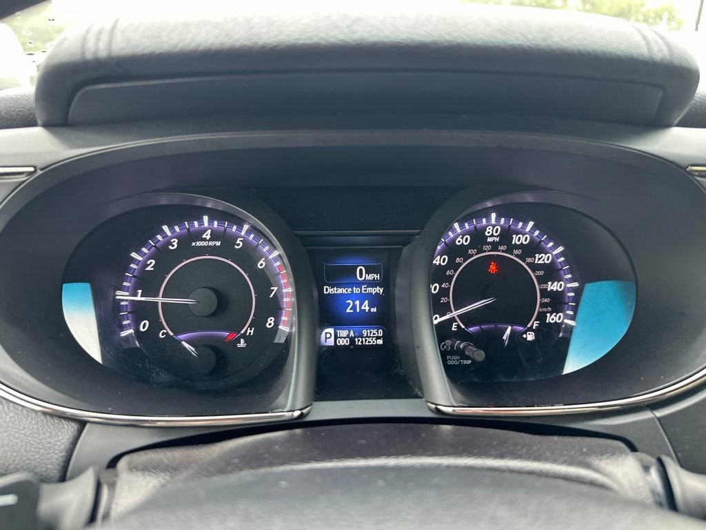 Used 2018 Toyota Avalon Limited w/ Carpet Mat Package FWD image 17