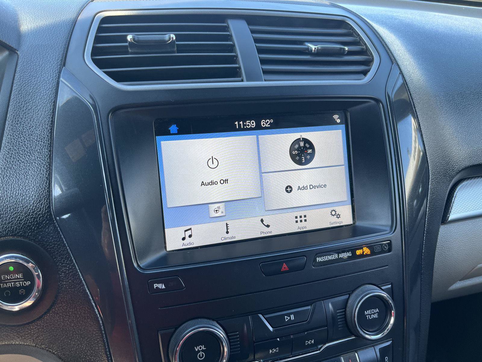 Certified 2018 Ford Explorer XLT w/ Equipment Group 201A FWD image 23