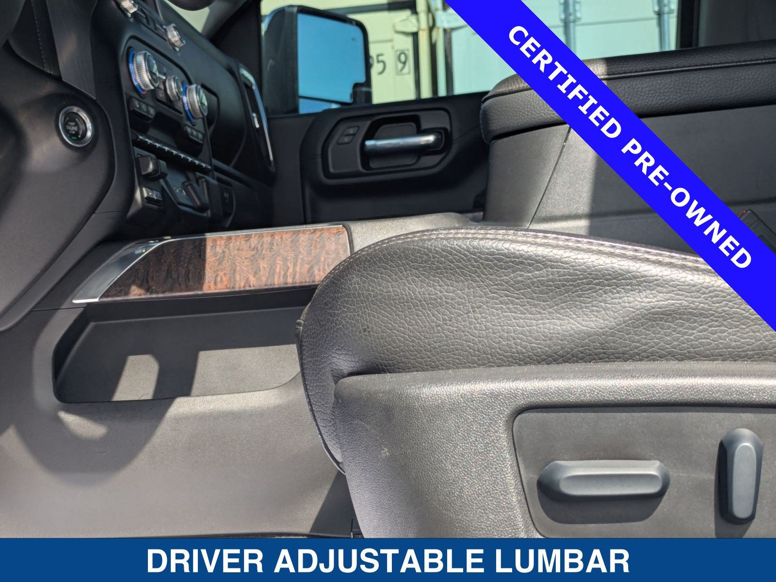 Used 2023 GMC Sierra 2500 Denali w/ Denali Ultimate Package AWD/4WD image 31