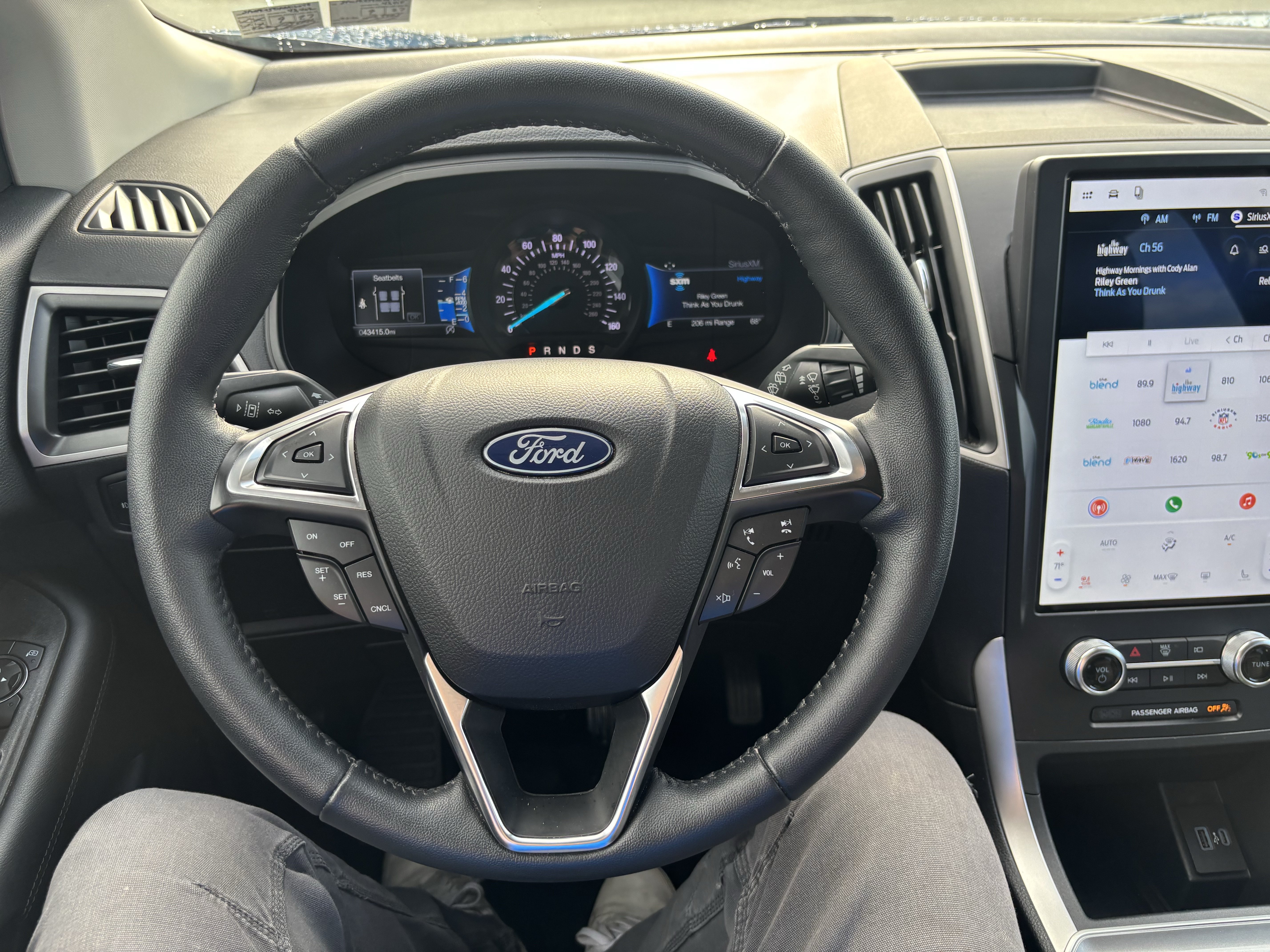 Certified 2024 Ford Edge SEL w/ Convenience Package AWD/4WD image 17