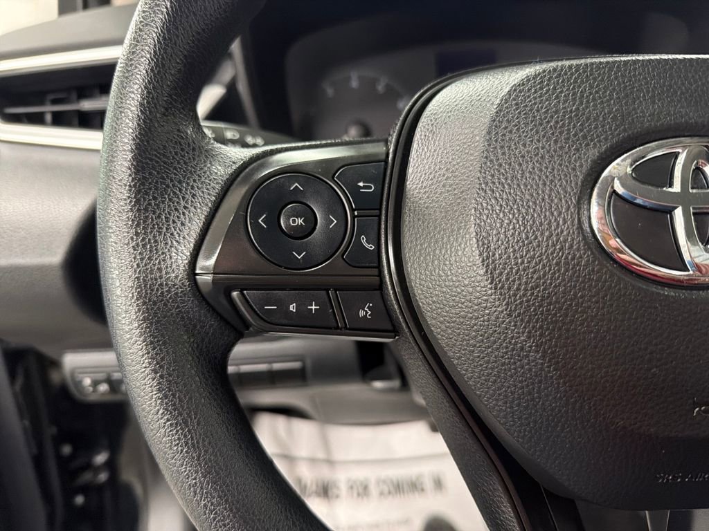 Used 2024 Toyota Corolla LE image 19
