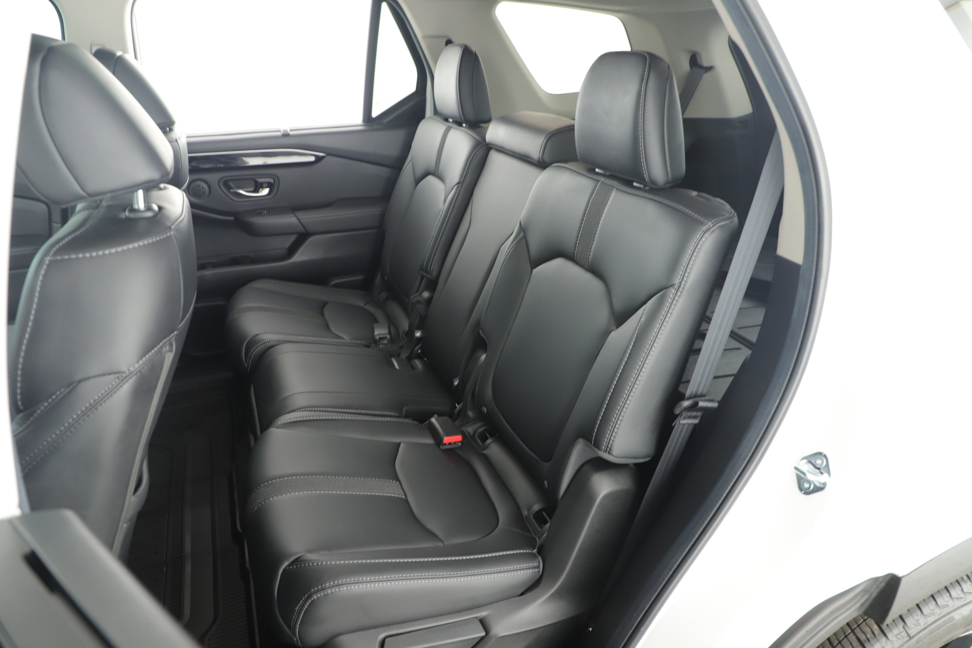 Used 2025 Honda Pilot Touring image 21