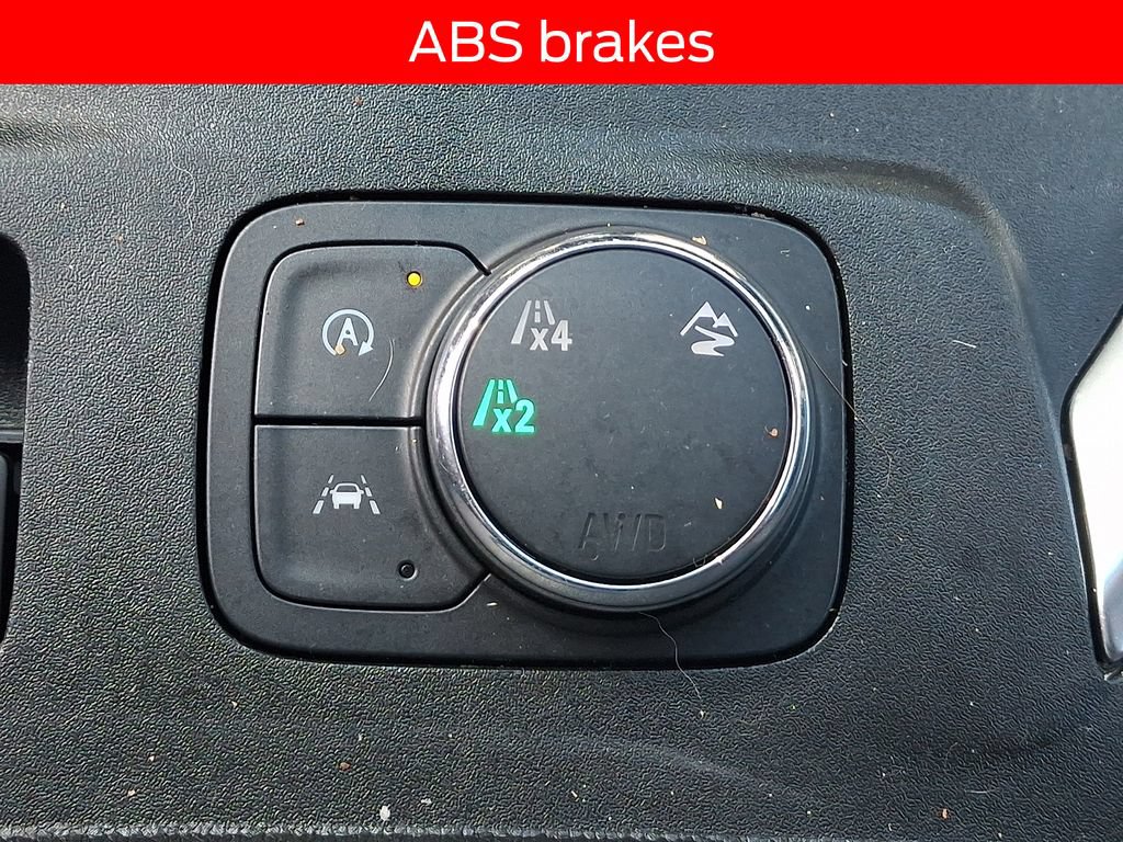 Used 2022 Chevrolet Traverse LT AWD/4WD image 25