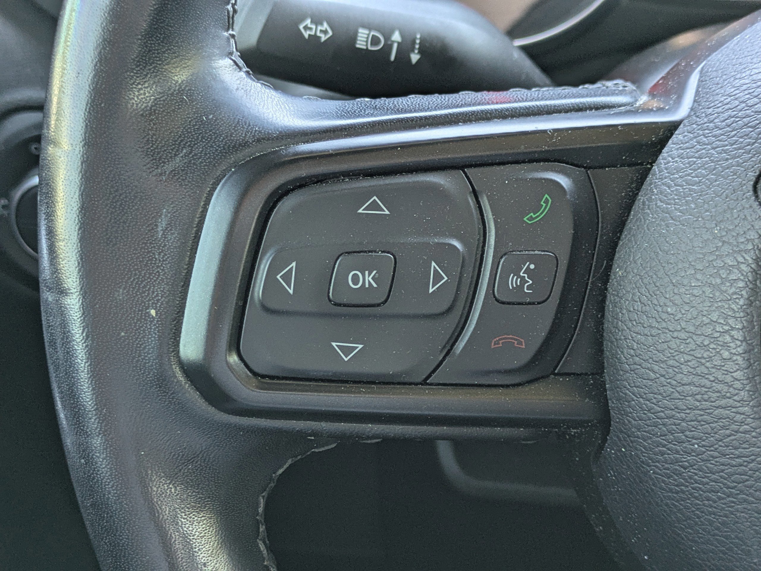 Used 2021 Jeep Gladiator Willys image 21