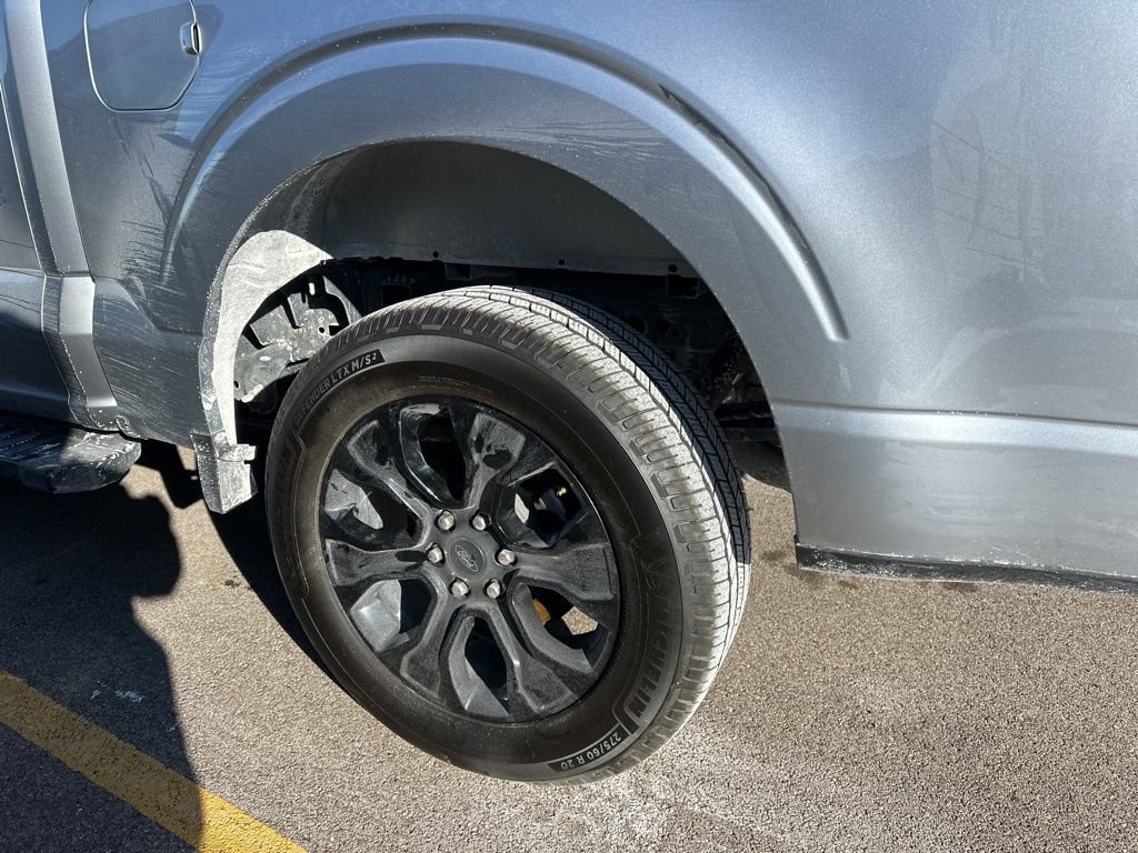 Certified 2022 Ford F150 XLT w/ XLT Black Appearance Package image 17