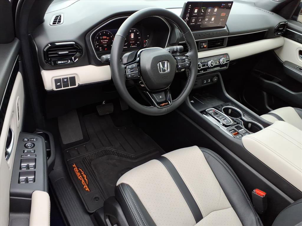 Used 2026 Honda Passport TrailSport Elite image 9