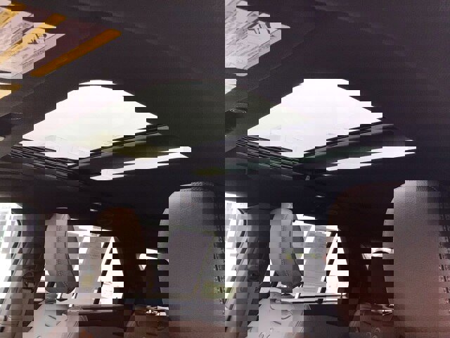 Certified 2022 Ford Explorer King Ranch w/ Technology Package image 22