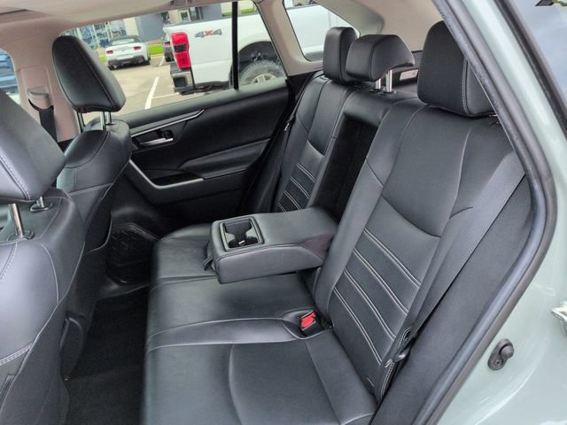 Used 2019 Toyota RAV4 XLE Premium w/ Cold Weather Package FWD image 14