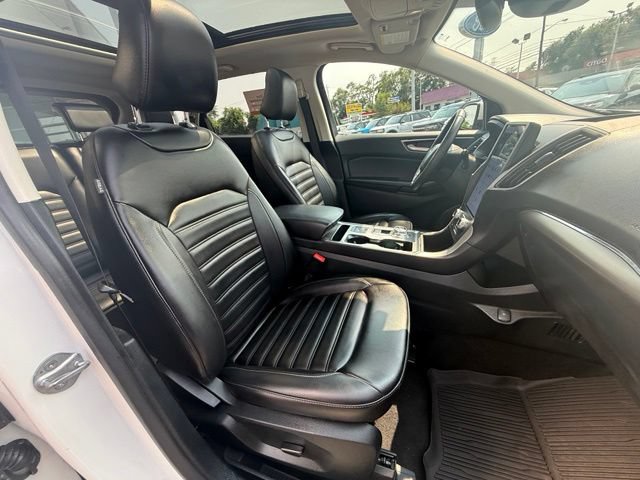 Certified 2022 Ford Edge SEL w/ Convenience Package AWD/4WD image 13