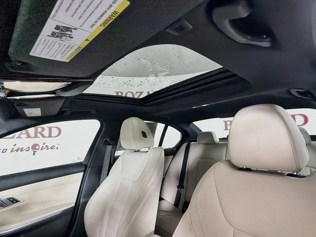 Used 2021 BMW 330i xDrive Sedan w/ Premium Package AWD/4WD image 26