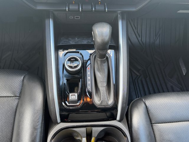 Used 2024 Chevrolet Colorado Trail Boss w/ Technology Package AWD/4WD image 26