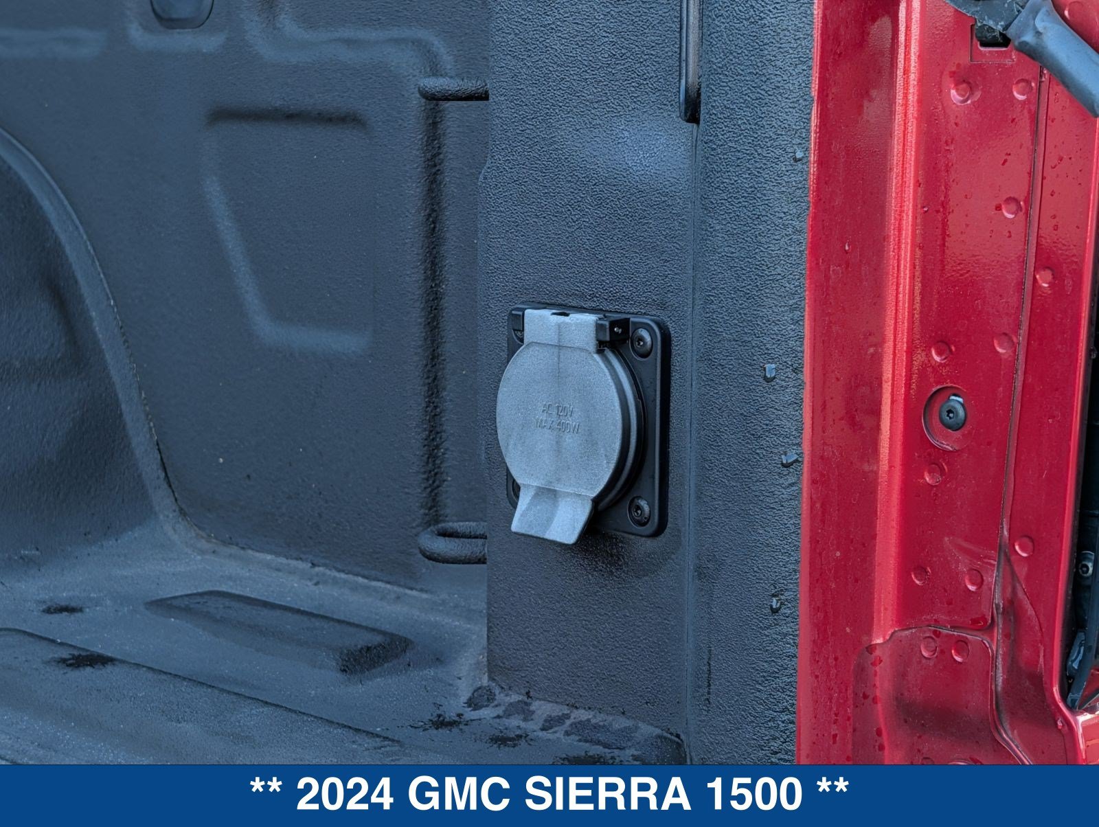 Used 2024 GMC Sierra 1500 Denali w/ Technology Package AWD/4WD image 19