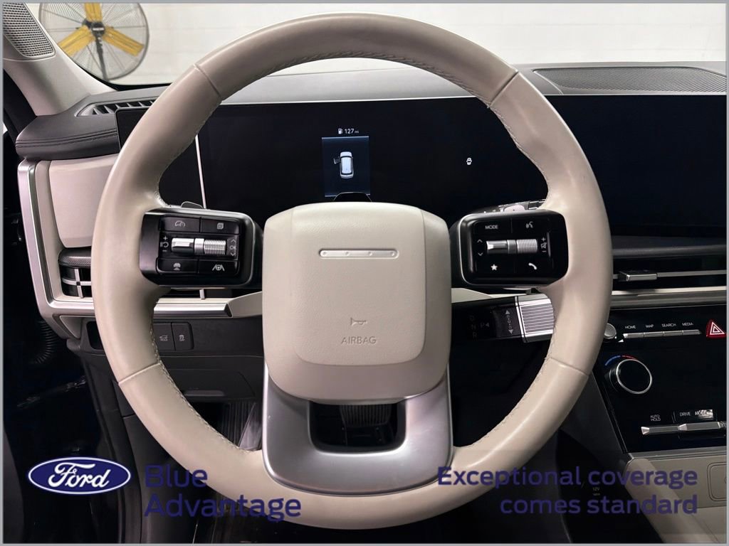 Used 2025 Hyundai Santa Fe SEL image 15