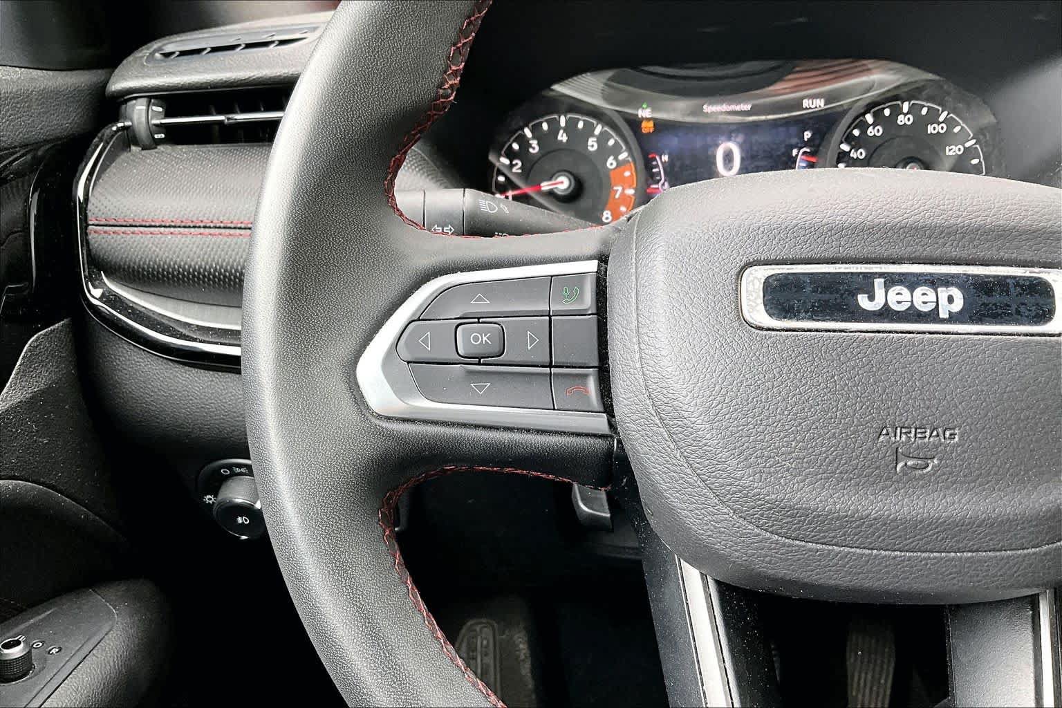 Used 2024 Jeep Compass Trailhawk AWD/4WD image 24