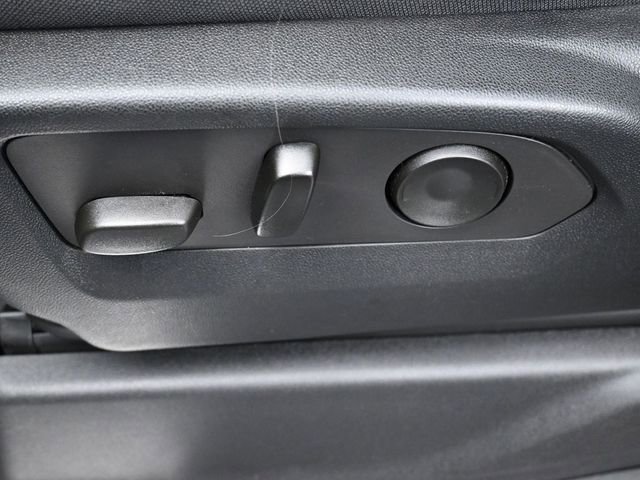 Used 2022 Chevrolet Silverado 1500 RST image 12