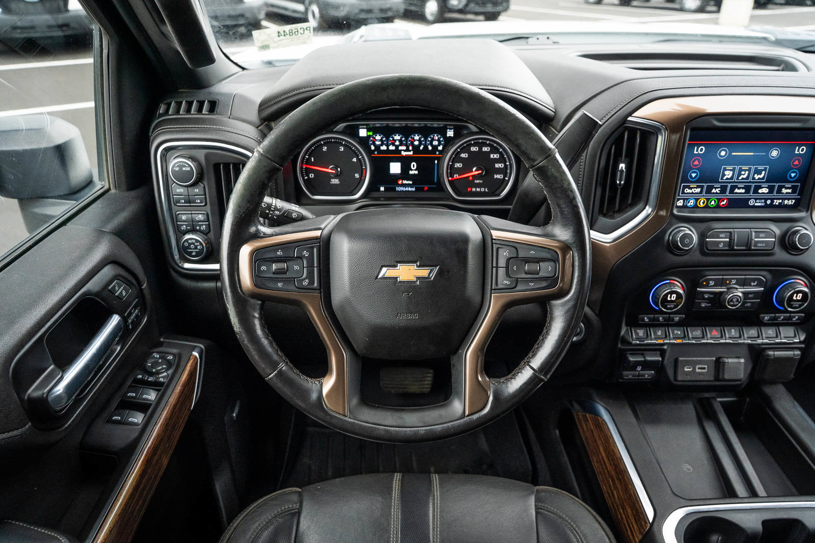 Used 2021 Chevrolet Silverado 3500 High Country AWD/4WD image 23
